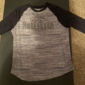 Medium hollister long sleeve tshirt